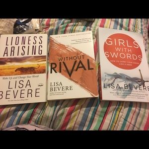 Lisa Bevere Books